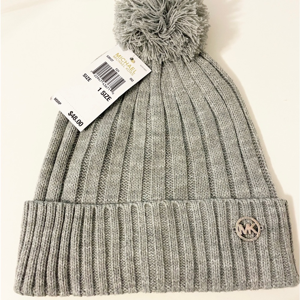 Michael Kors PomPom Knit Beanie Hat- NWT
